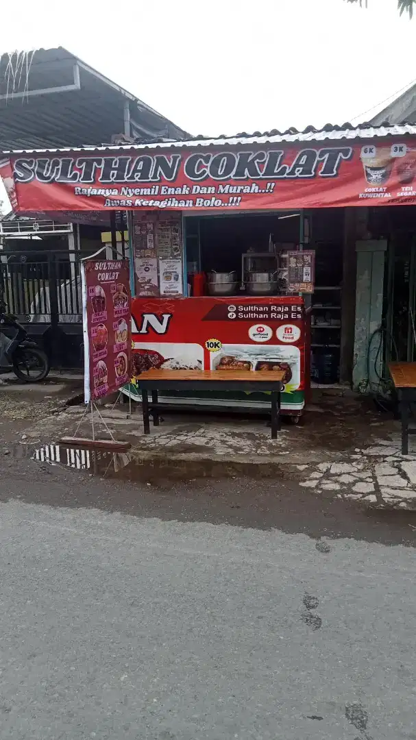 Jaga Stand Makanan Dan Minuman