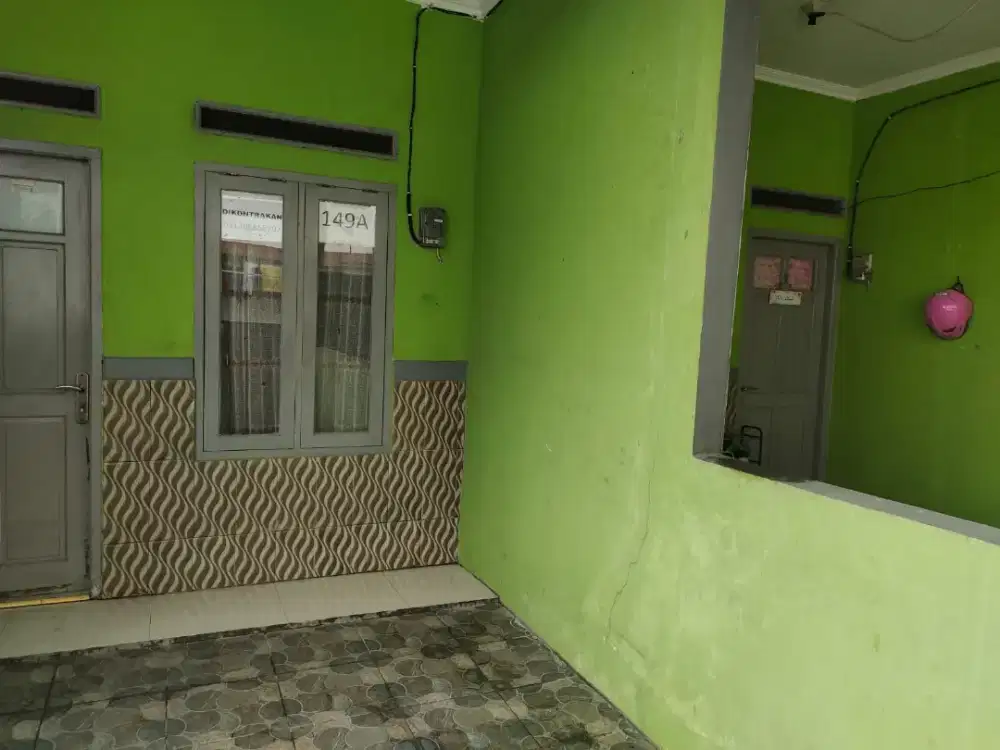 DISEWAKAN_perTahun/per 6bulanan diPERUMNAS TelukJambeBlok B no.149B