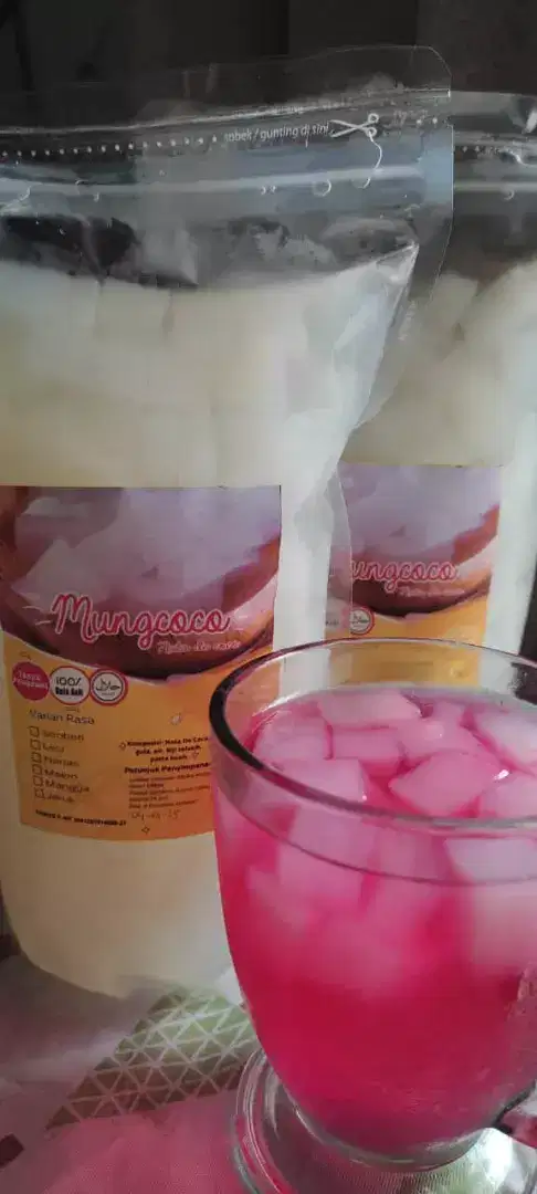 Mungcoco (Nata de coco)