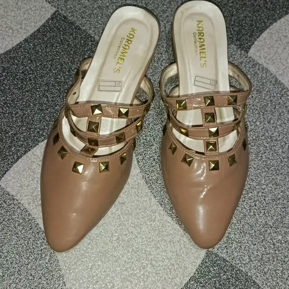 Sepatu sandal wanita sepatu kerja wanita