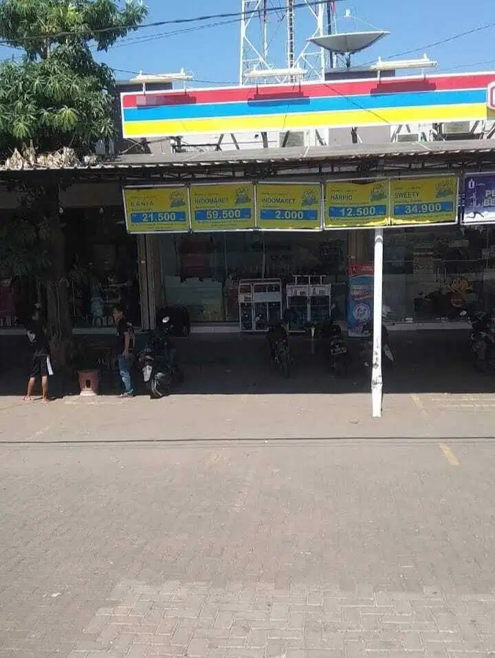 INDOMARET SITUBONDO JALUR PANTURA