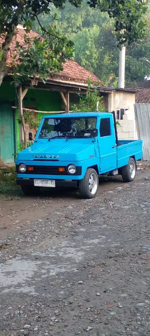 Dijual kijang buaya tahun 80