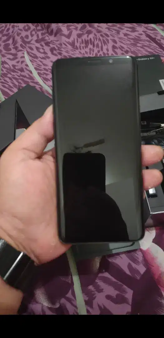 Dijual hp samsung s9+ plus ram 6/256 Gb fullset ori sein no hf nominus