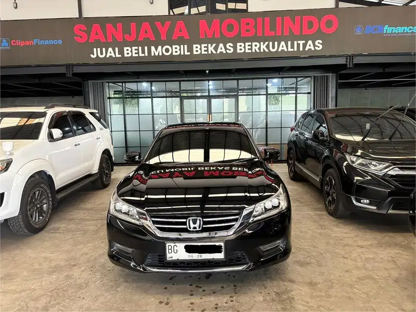 Honda Accord VTI-L 2.4 A/T 2014/2015,Km 80rb