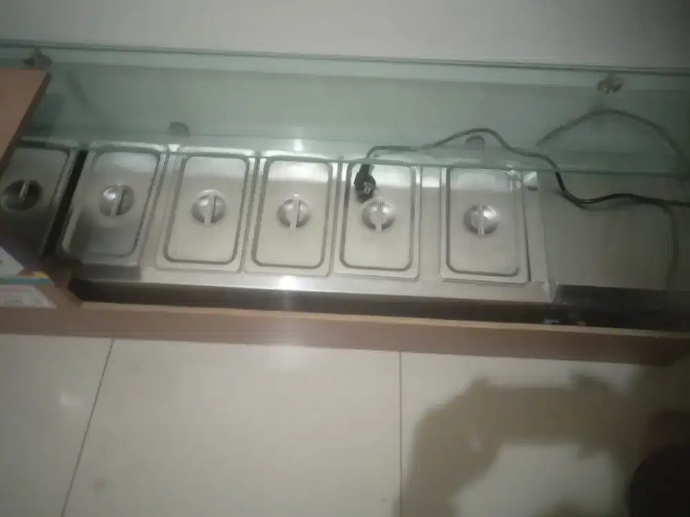 FOOD WARMER RTR-4 Merk GETRA/PENGHANGAT MAKANAN