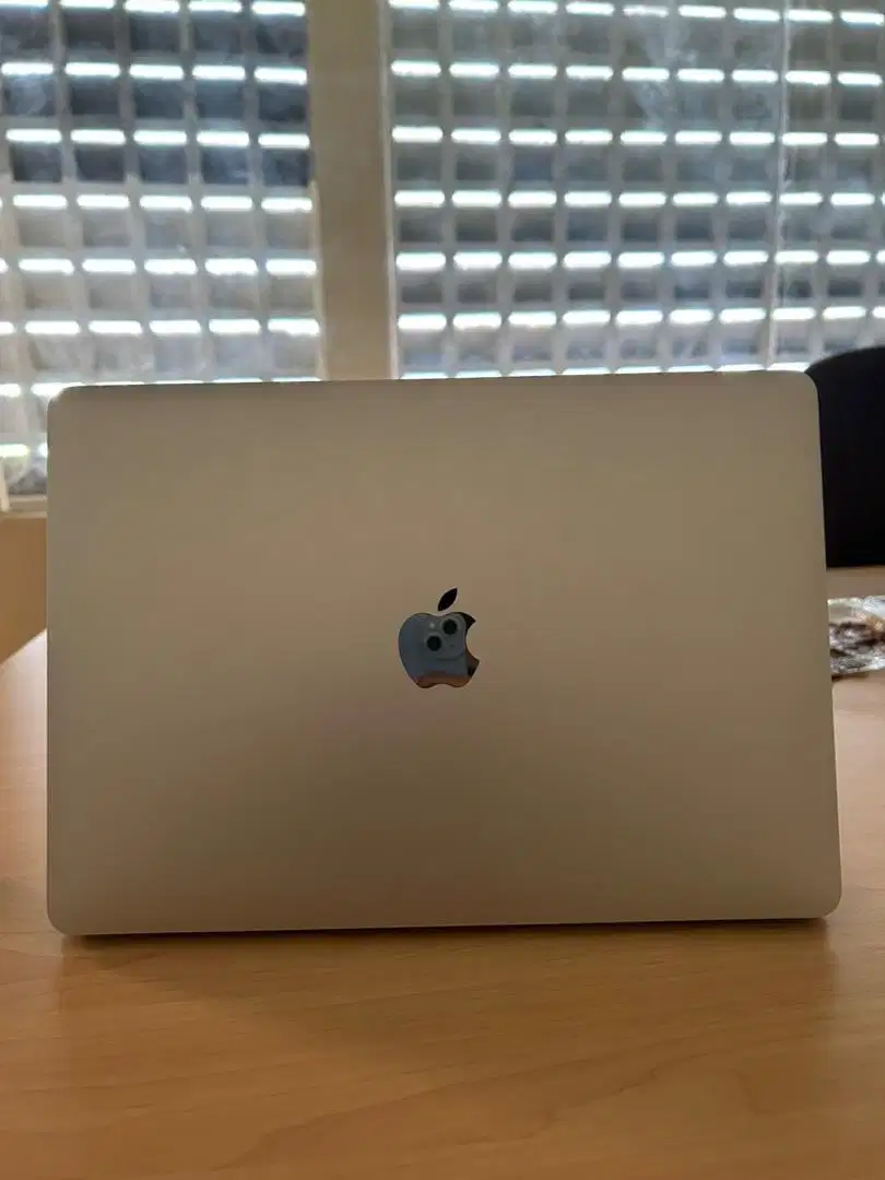 Macbook pro 2019 13’ touchbar 512gb