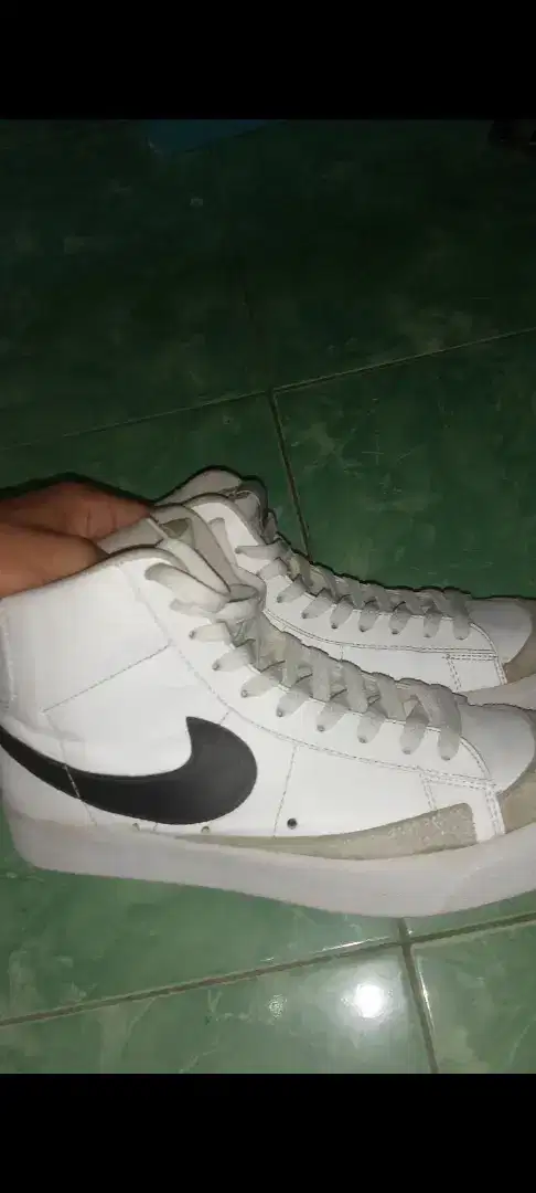 Sepatu nike high blazer panda