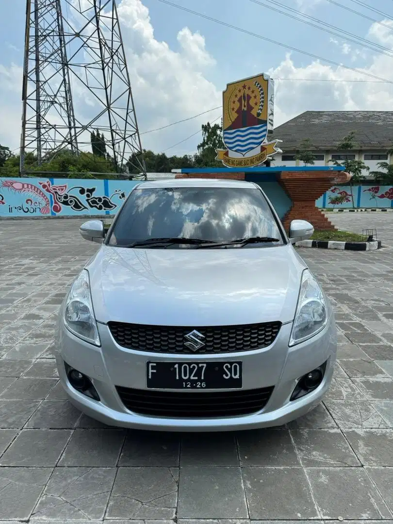 Suzuki Swift GX AT 2014