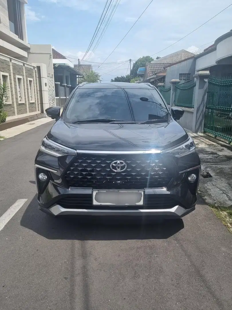 Toyota Avanza Veloz Q AT 2023 KM 14 rb