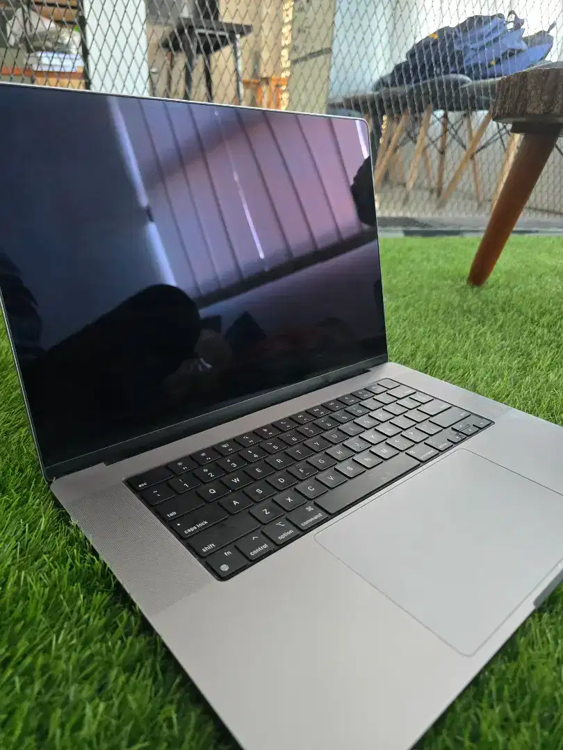 Macbook Pro M2 Pro 16/1TB 16 inch mulus