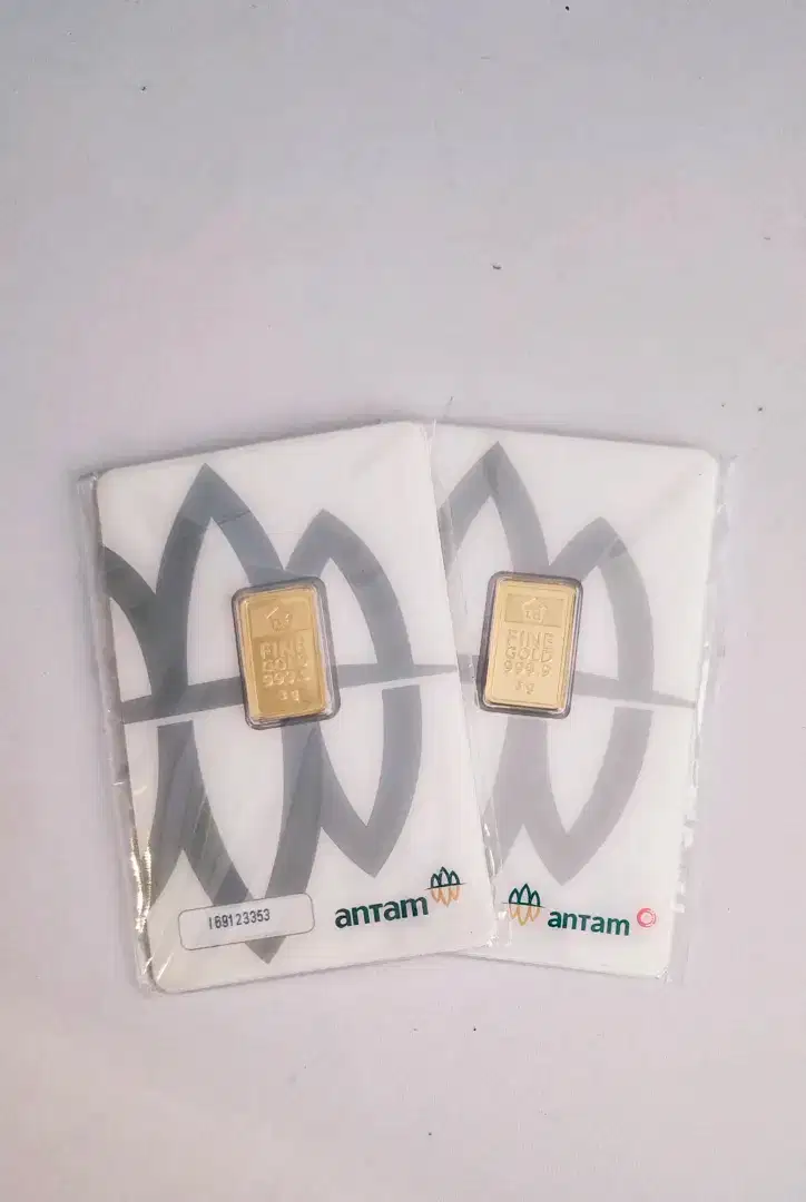 Logam Mulia Emas Antam 3 gr 2022 red mark rm gold gram 3gr 3g redmark