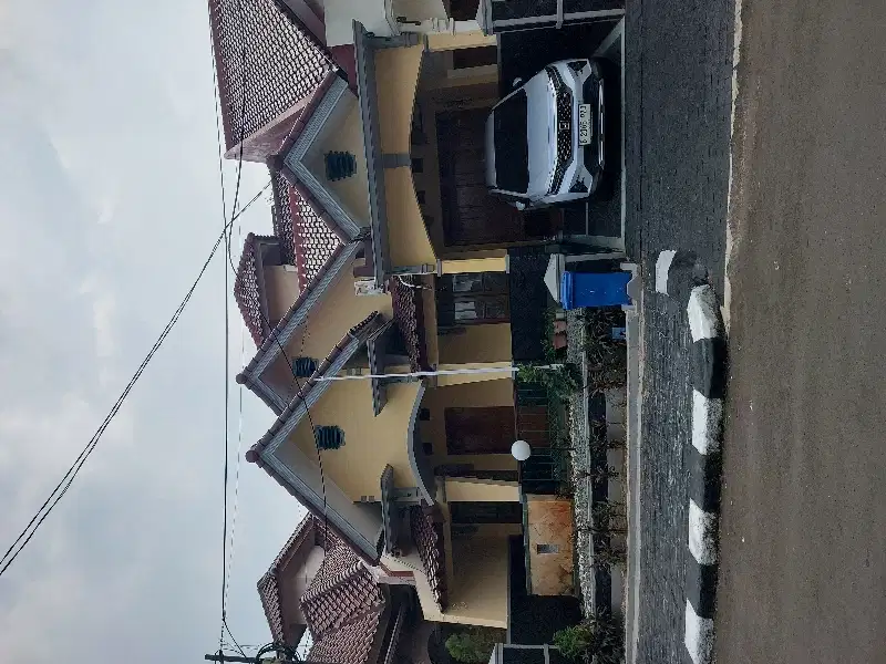 Rumah Di sewakan Di Pesona Khayangan Margonda