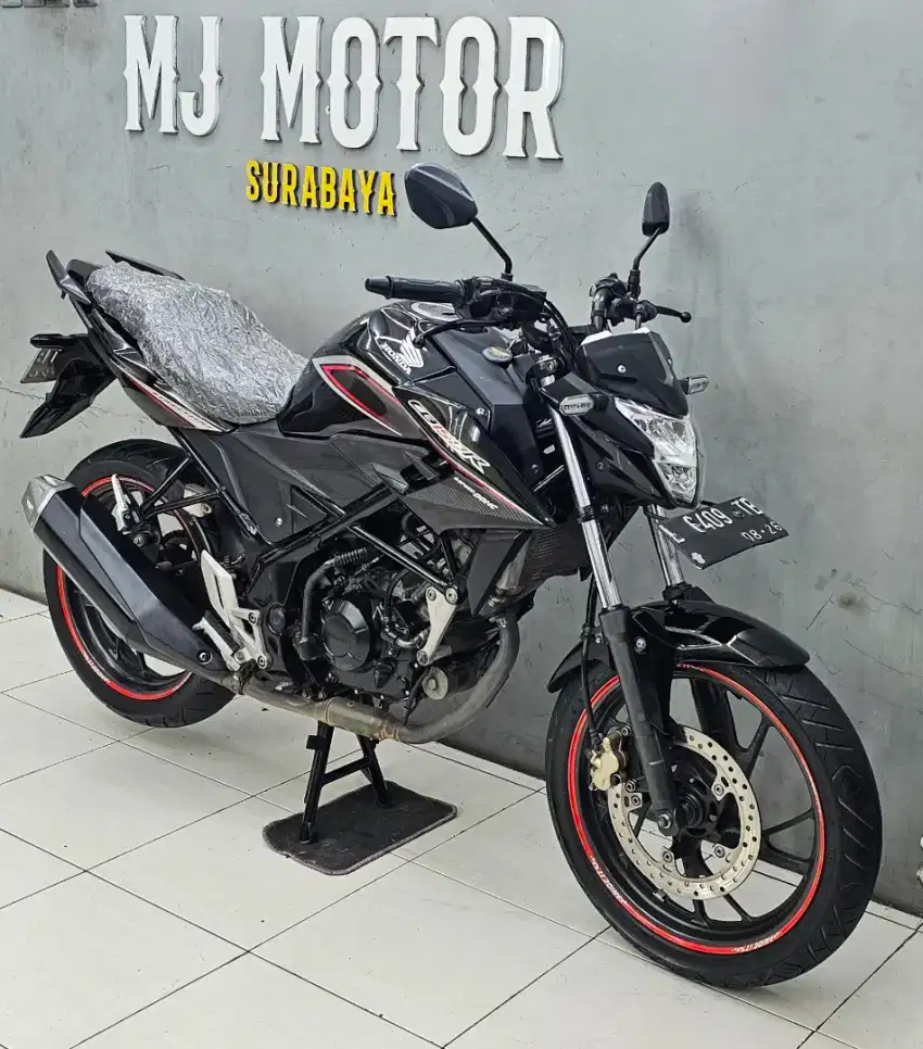 Honda CB 150R tahun 2016 // KM 26 RB