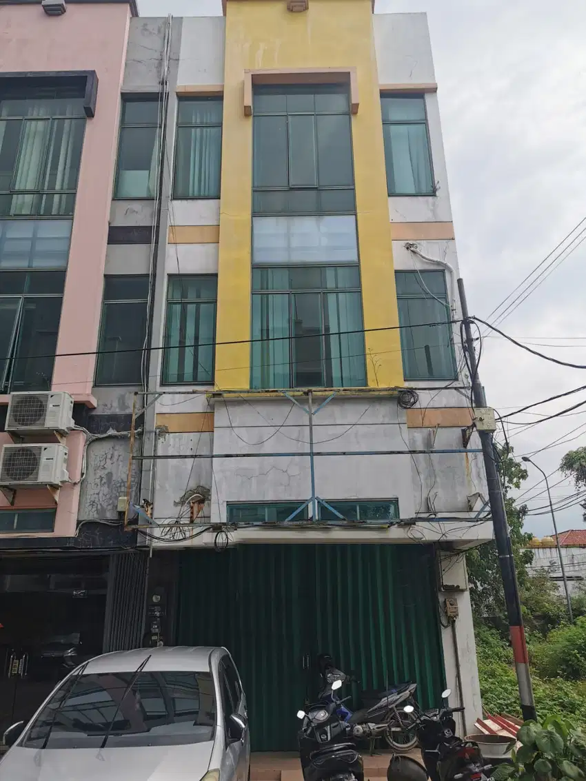 Ruko Dijual Dan Disewakan Ruko Mataram Plaza Jl. Mt. Haryono Semarang