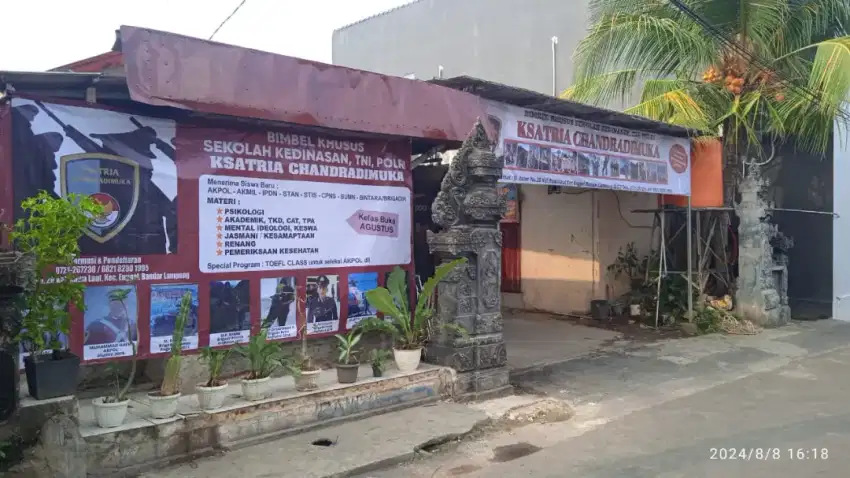 Disewakan ex kantor di daerah enggal rawalaut,murah bangett