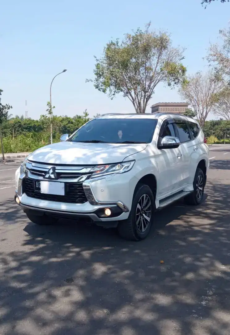 MITSUBISHI PAJERO SPORT 2.5 DIESEL AT 2020