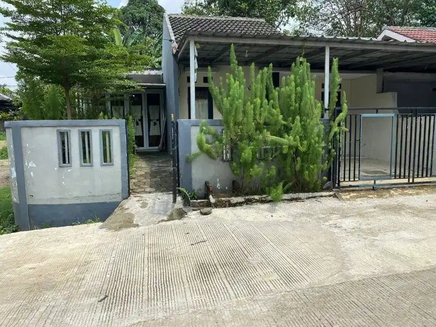 Rumah di jual Over Kredit 175 jt Nego