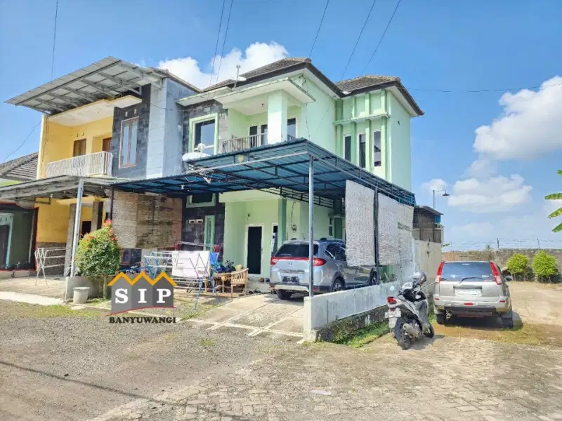 Dijual Rumah Hook Lantai 2 di  Perum Madania Residence Genteng bwi