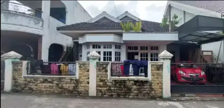 Rumah dijual jln rawajaya (UIN)