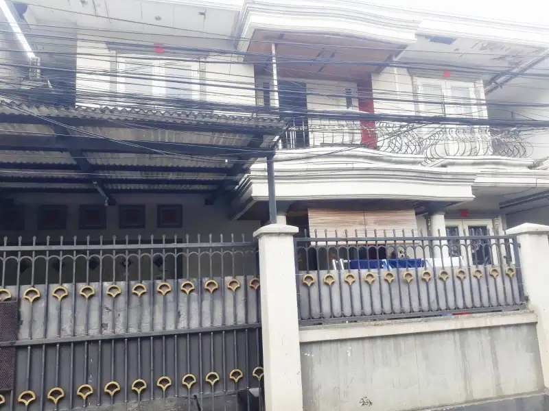 Dijual Rumah Kos dekat Binus di Kemanggisan Jakarta Barat