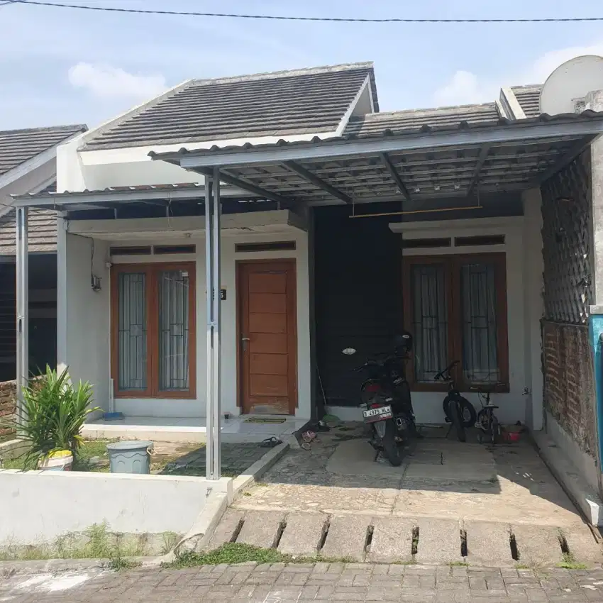 Jual rumah di Batu Indah Regency