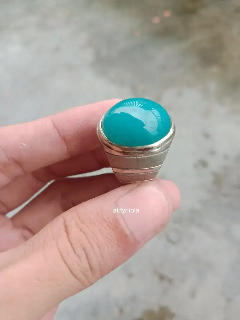 Cincin batu bacan