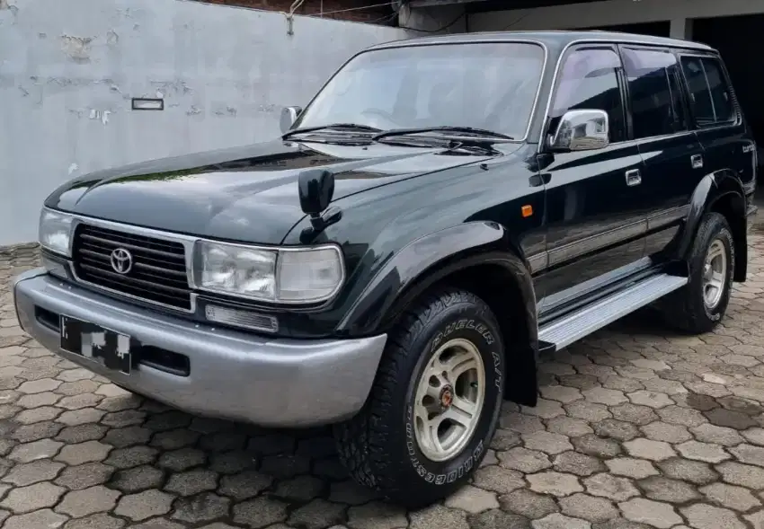 Toyota Land Cruiser VX80 1995 Diesel 4x4 Kondisi Buktikan Sendiri