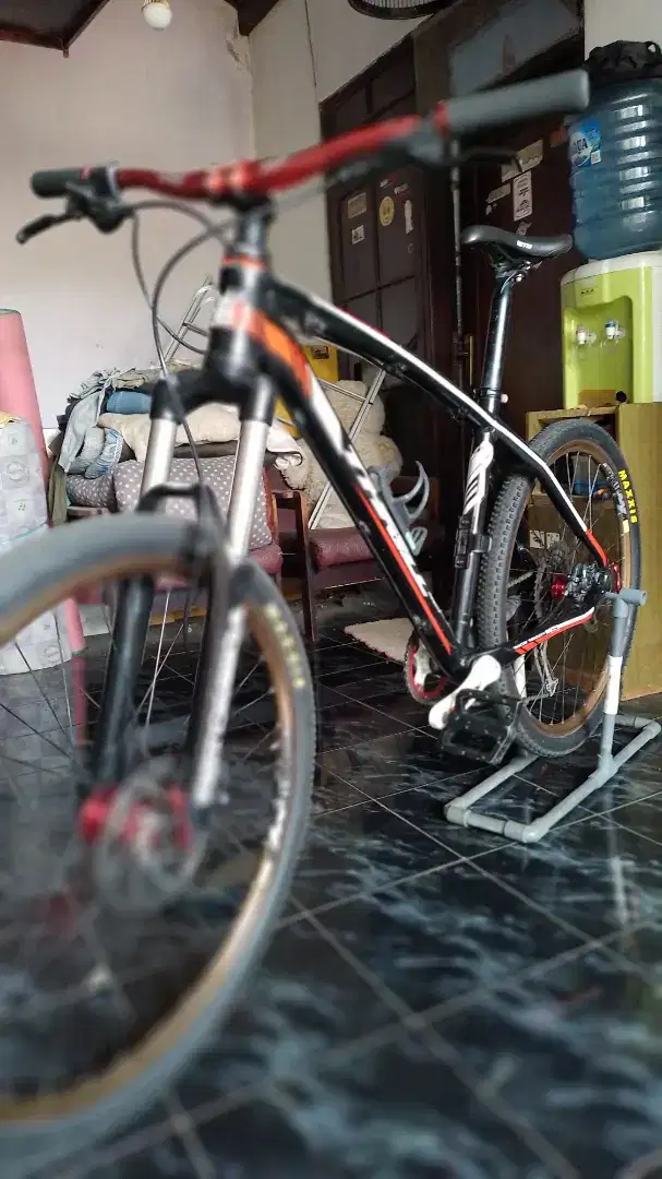 Sepeda mtb Thrill siap nanjak