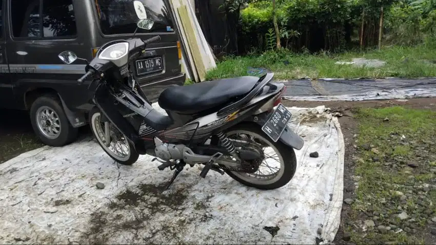 Supra 125 cc jadul