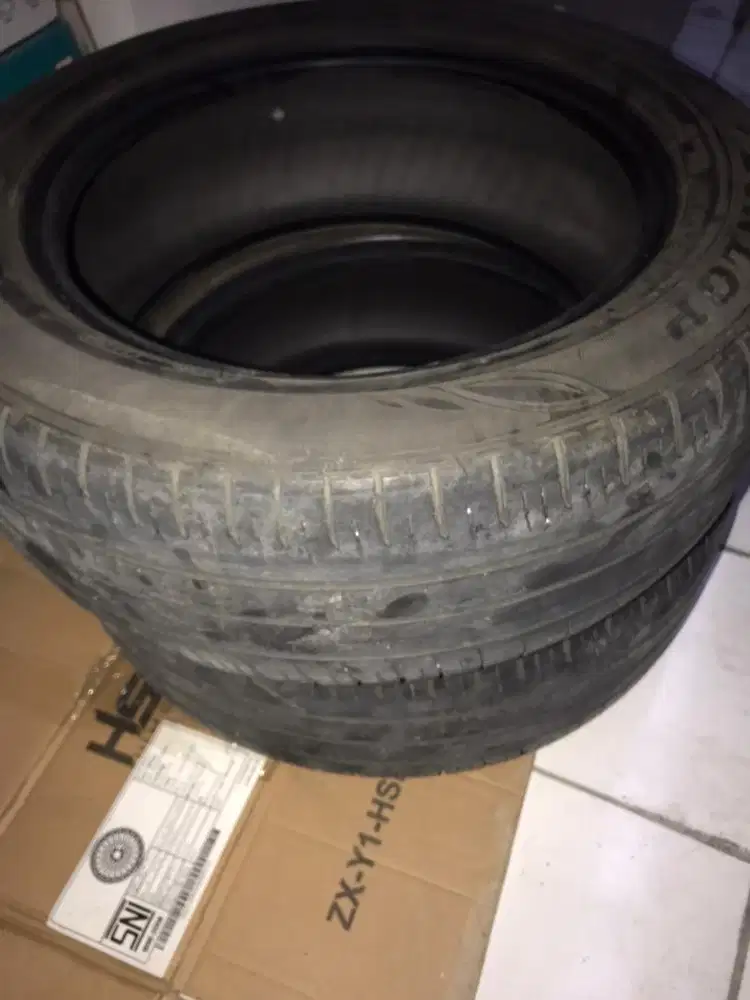 Ban dunlop enasave R16 bekas all new livina