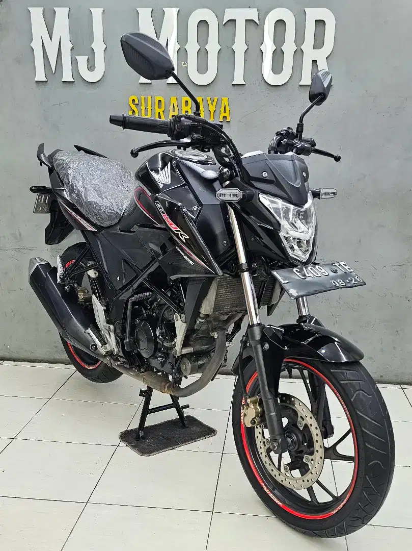 Honda CB 150R Tahun 2016 // FULL ORI// KM 26 RB