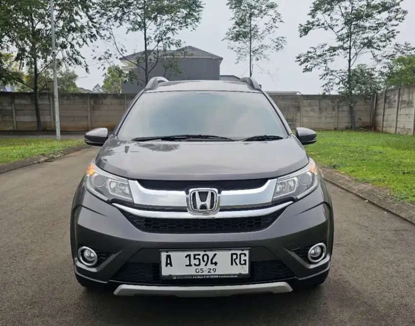 Dijual Honda BRV 1.5 E CVT 2019 KM 30Rbuan  BEbas tabrakan  banjir