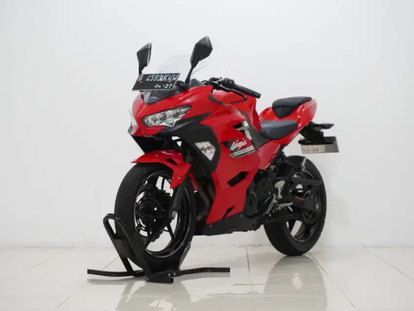 NINJA 250R 2022 MULUS LIKE NEW GARANSI 1 THN FREE SERVICE OLI BOSKU !!