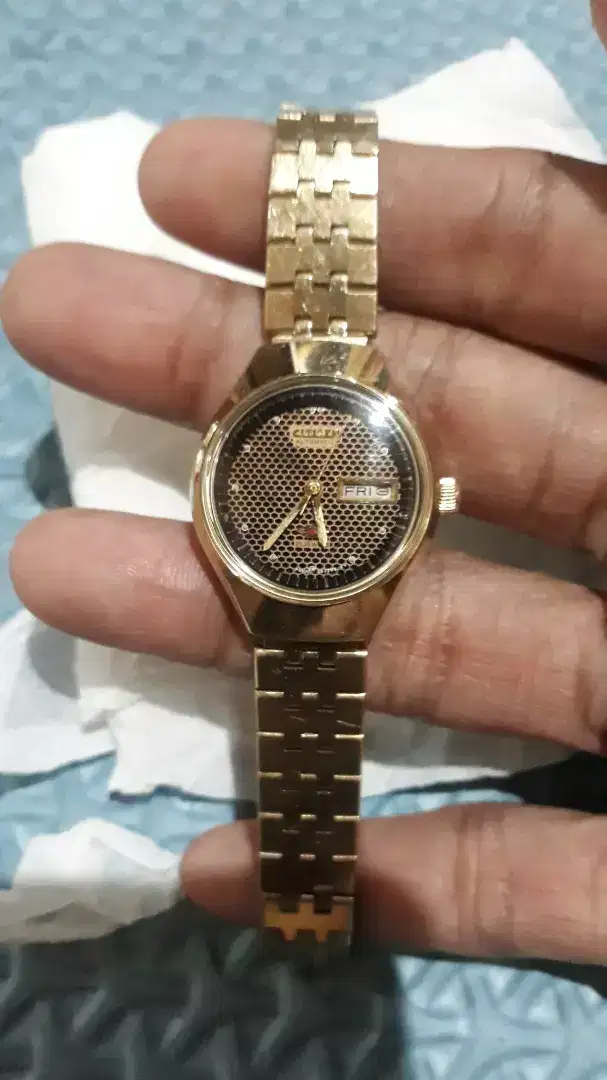 JAM TANGAN OTOMATIS