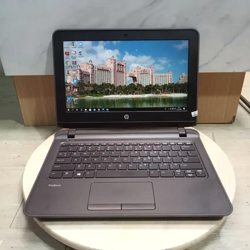 Laptop NOMINUS HP29 CORE i3G6/8/SSD GARANSI LIKE NEW