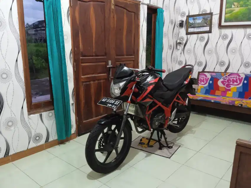 CB150R StreetFire tahun 2014