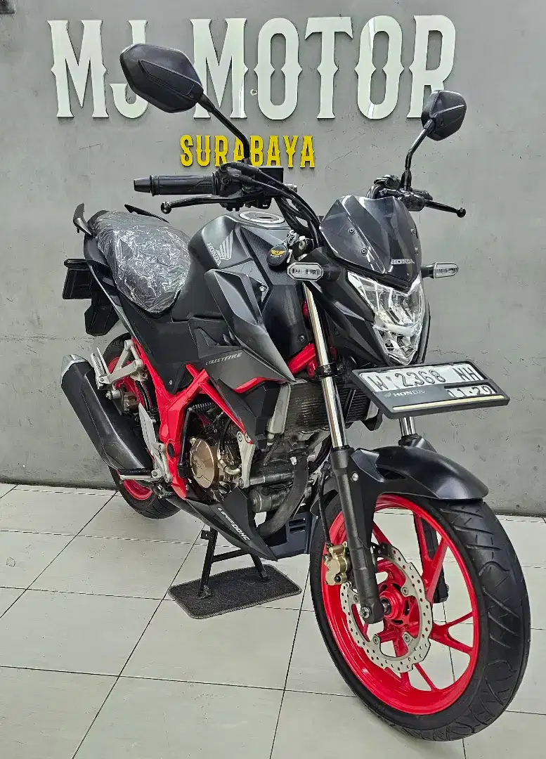 Dp 500RB // Honda CB 150R tahun pmk 2019 // Odo 18rb km