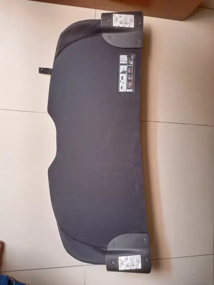 Tutup cover bagasi nissan juke