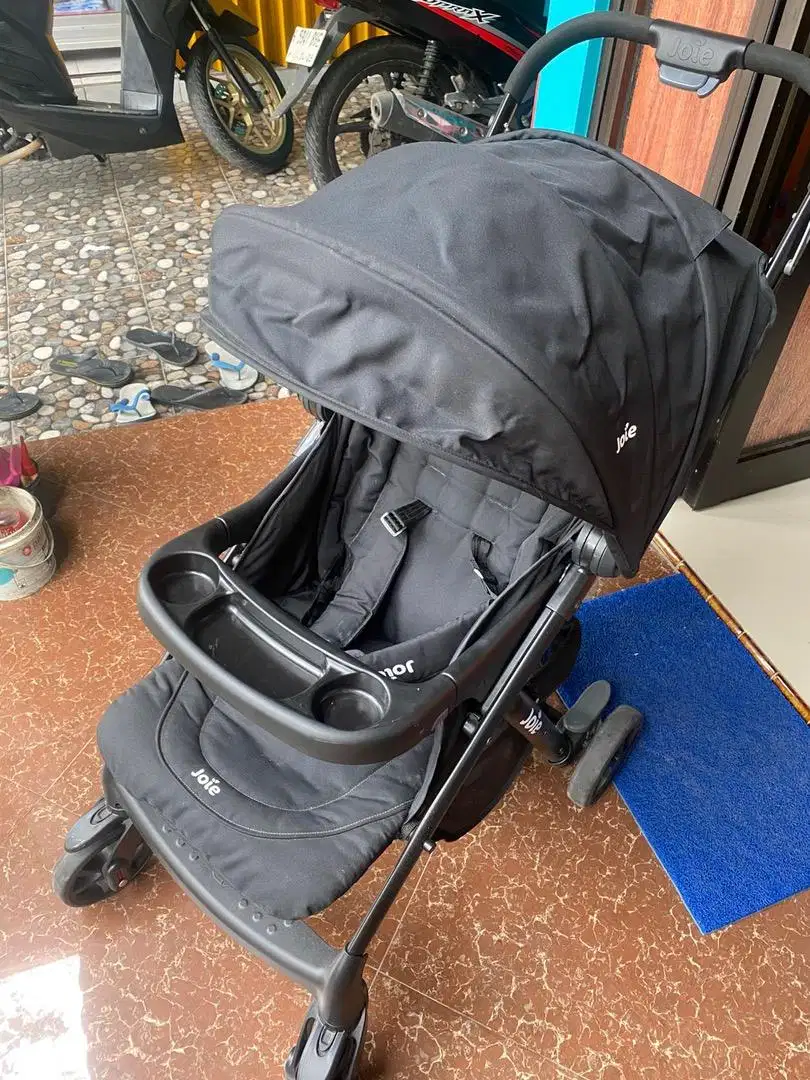 Baby Stroler JOIE Muze LX Travel (kondisi 98%)