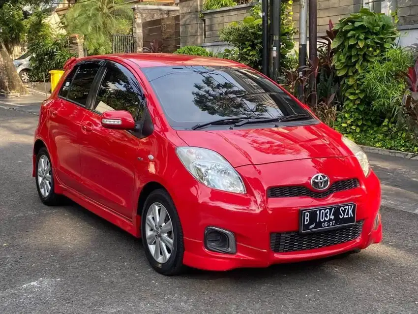 TERLARIS!!! TOYOTA YARIS E AT 2012 MERAH