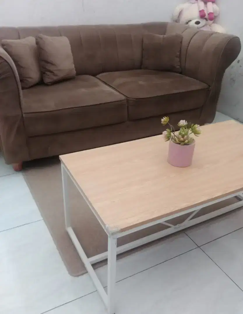 Sofa dan Meja siap pakai