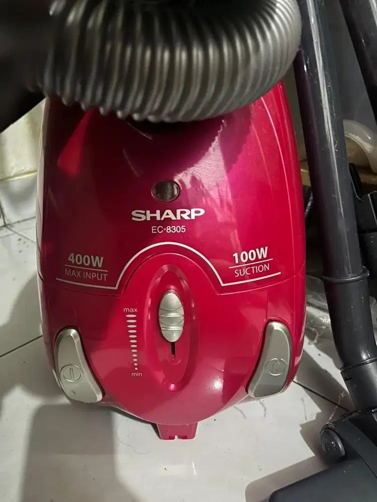 Sharp vacuum cleaner