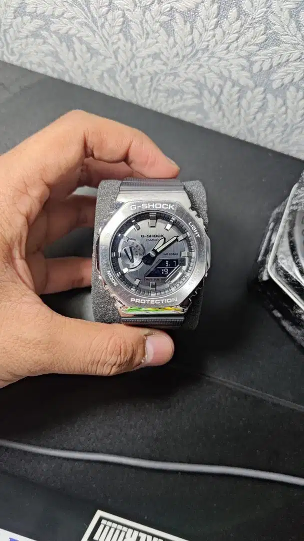 G shock GM 2100