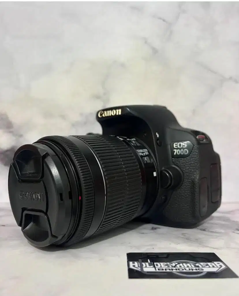 Canon 700D lensa kit stm mulus like new murahh