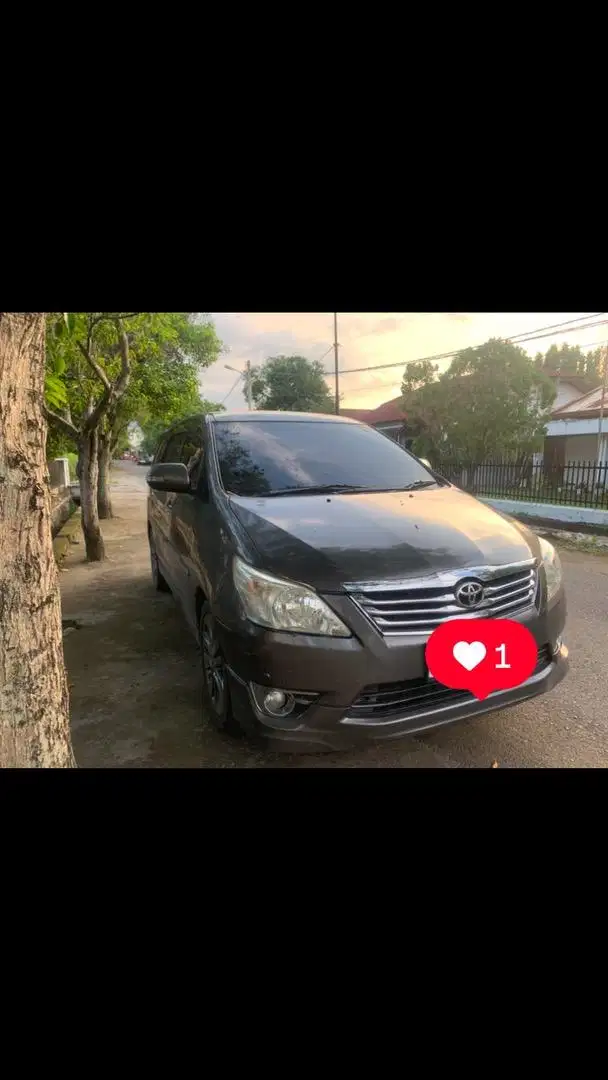 Mobil kijang inova 2013 lengkap