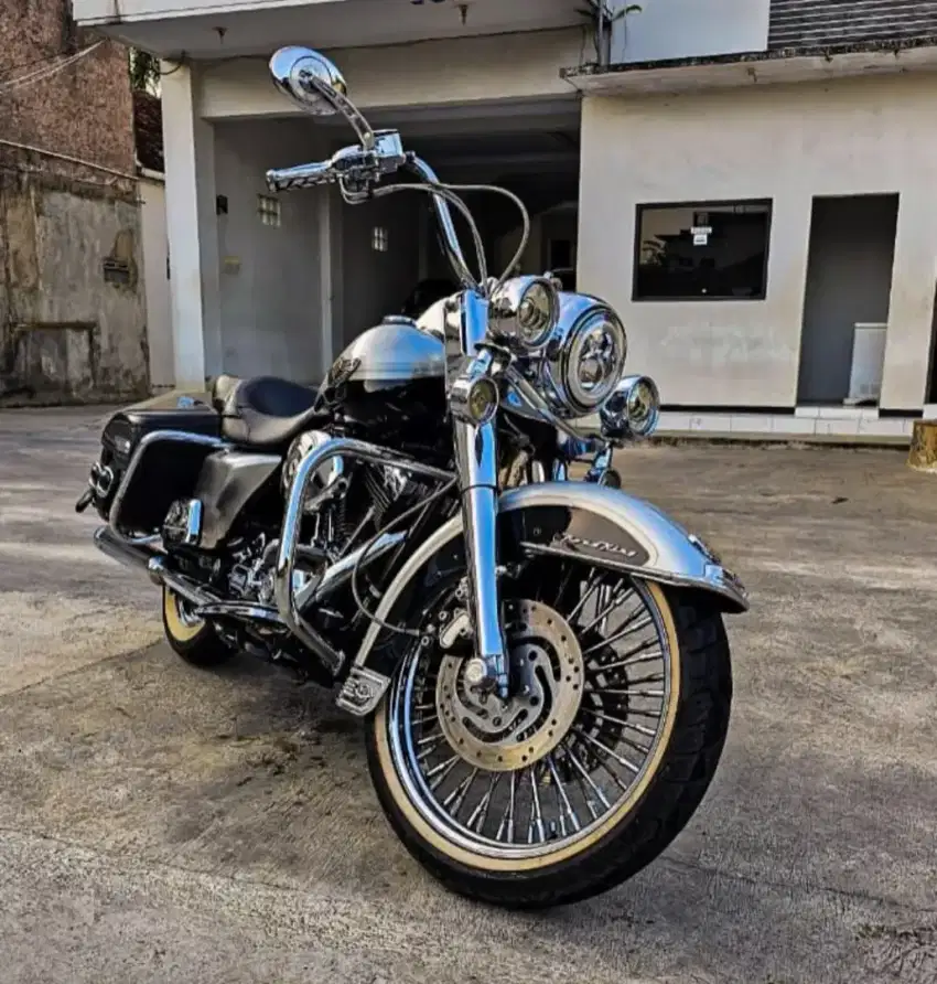 HD Harley Davidson Roadking 2003