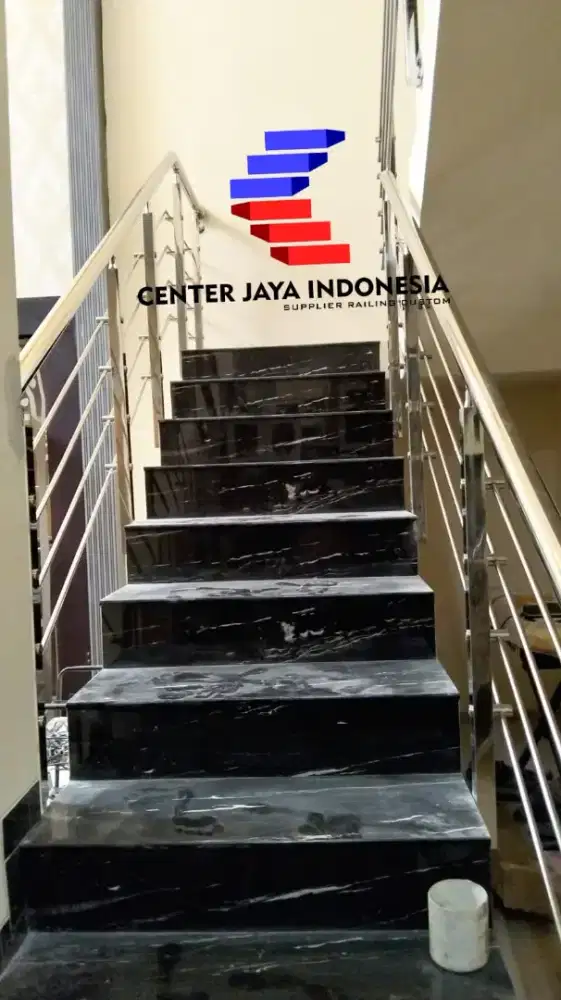Railing Tangga Pipa Jari Jari