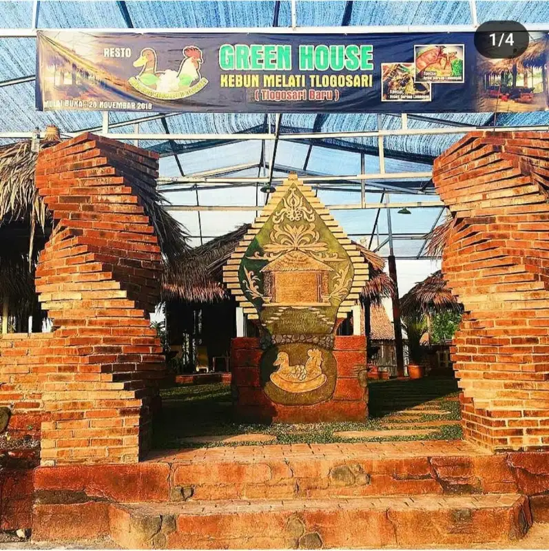 Eks Resto Nuansa Bali di Ngablak Kidul Tlogosari