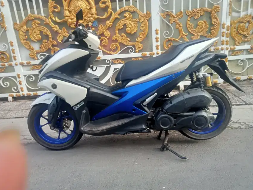 Yamaha Aerox Putih Kyle's 2018