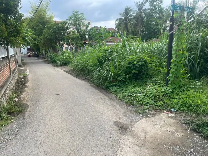 Tanah luas 200 meter padat gampong luengbata pusat kota madya